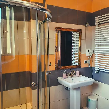 Nad Renesans Апартаменты *
