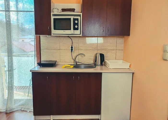 Nad Renesans Apartamento *